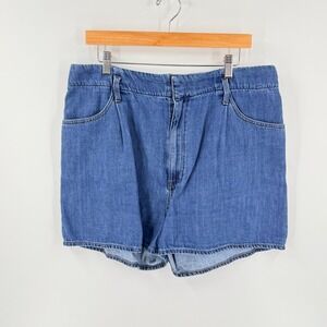 Uniqlo Pleated Denim Shorts Blue 32 High Rise‎ Casual Summer Jean Shorts